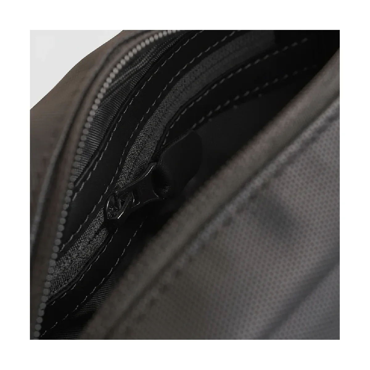 Hitch Pack Compact Kit Bag Its Minimal, Functional Design - Image 4