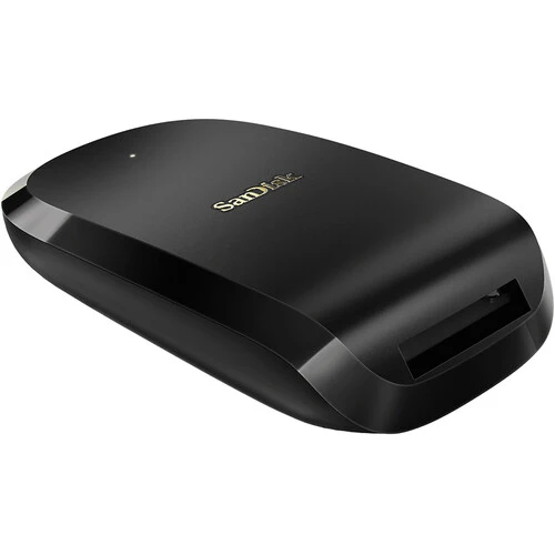 SanDisk Extreme Pro® CFexpress® Card Reader - Black - Image 3